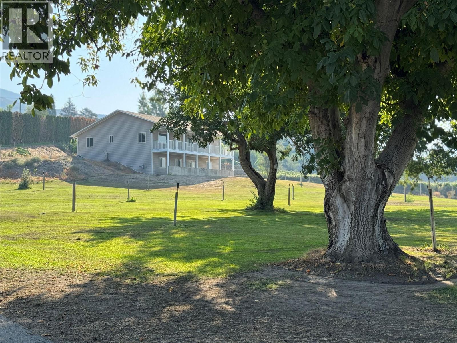 3251 41st Street, Osoyoos, British Columbia  V0H 1V6 - Photo 2 - 10364918