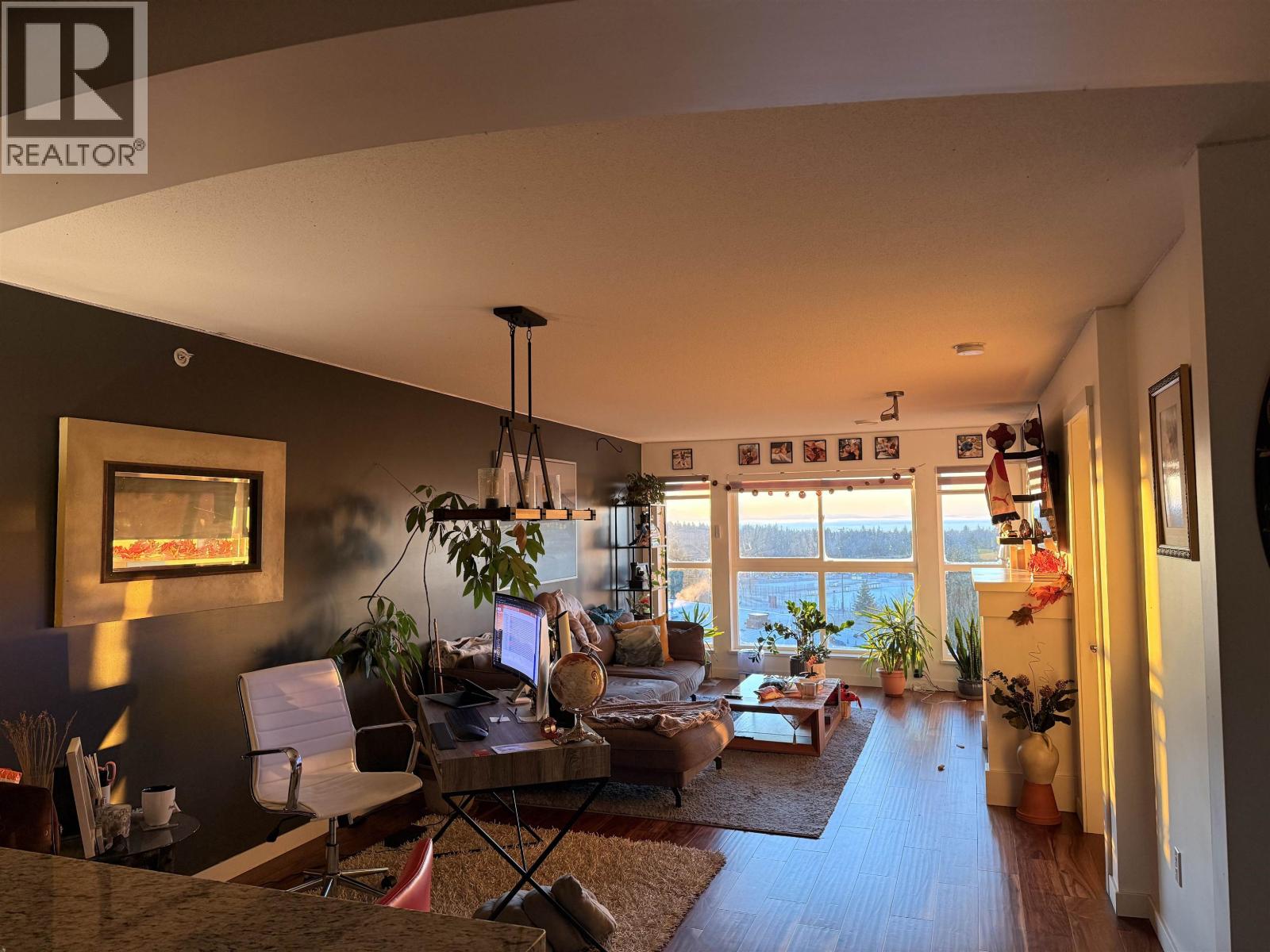 402 3082 Dayanee Springs Boulevard, Coquitlam, British Columbia  V3E 0A3 - Photo 5 - R3084498