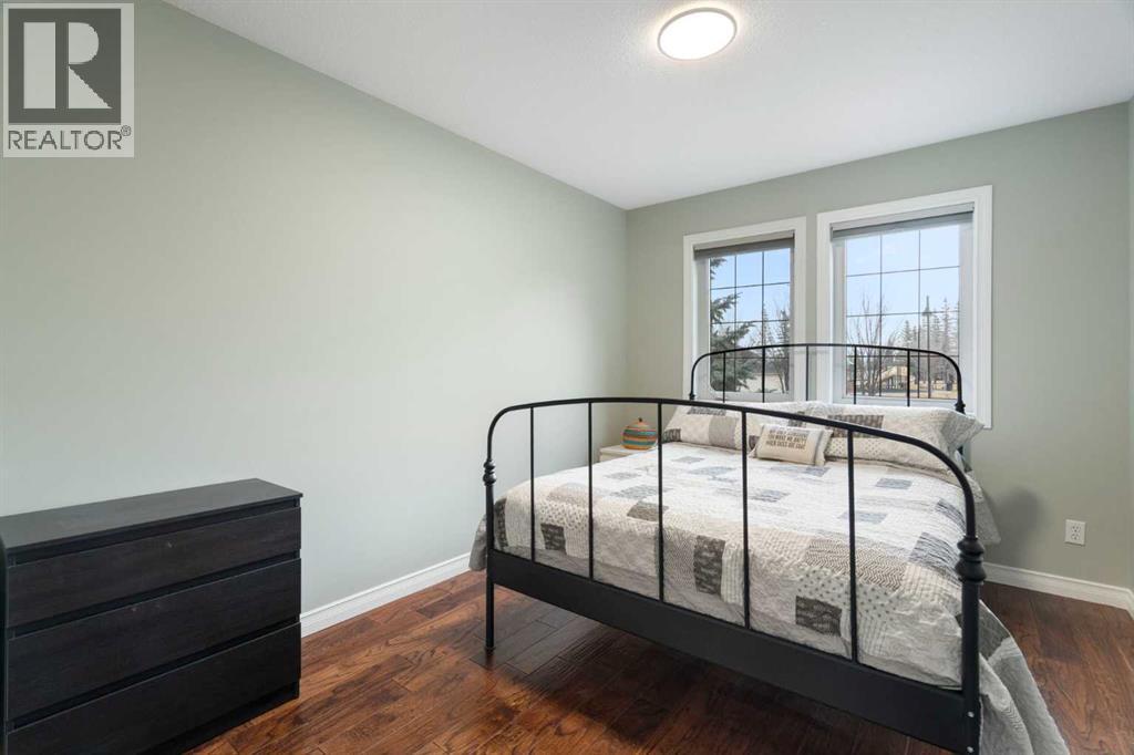 124 Cresthaven Place Sw, Calgary, Alberta  T3B 5W4 - Photo 22 - A2277025