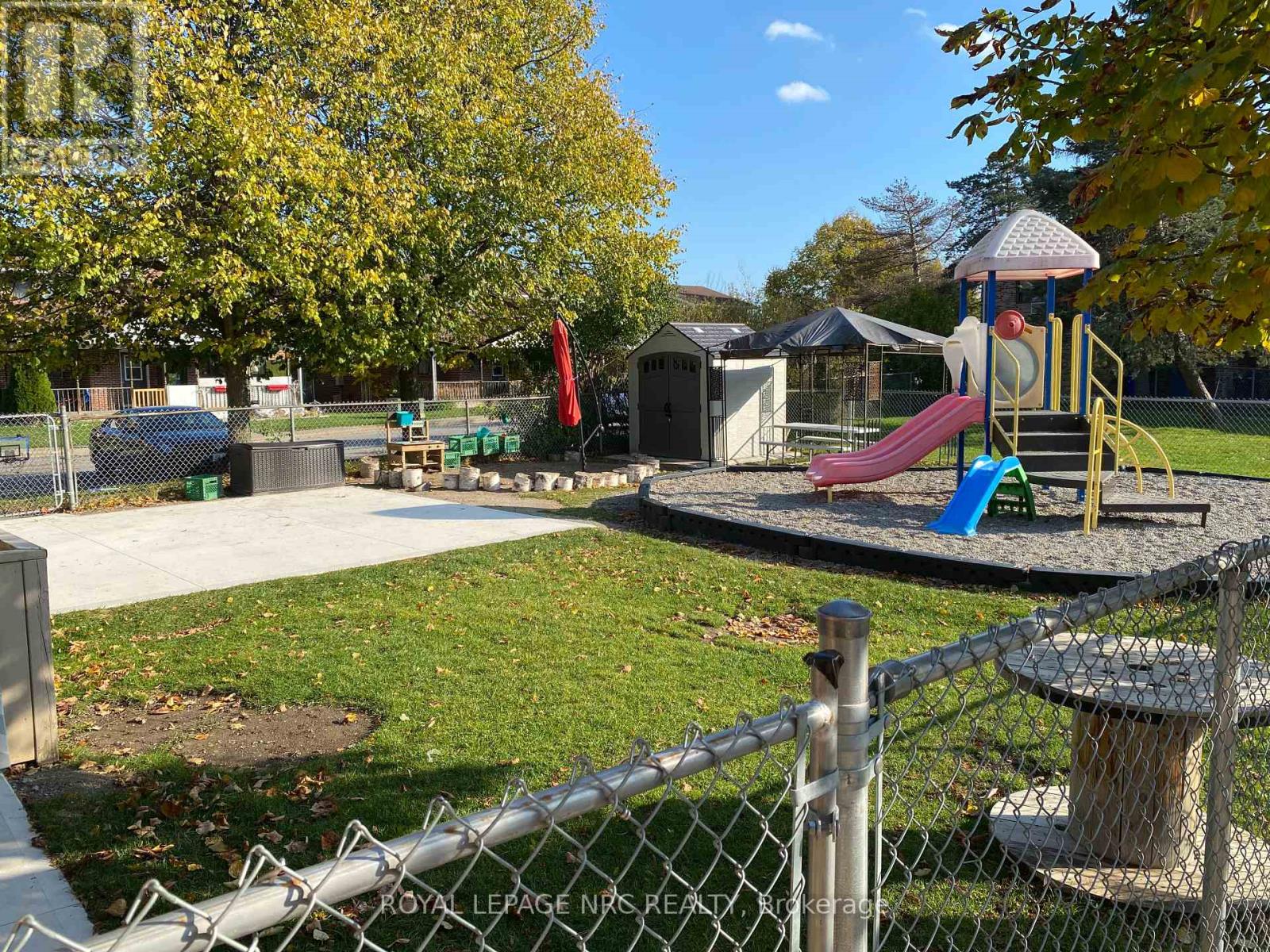 8055 Mcleod Road, Niagara Falls, Ontario  L2H 3A4 - Photo 13 - X12740900