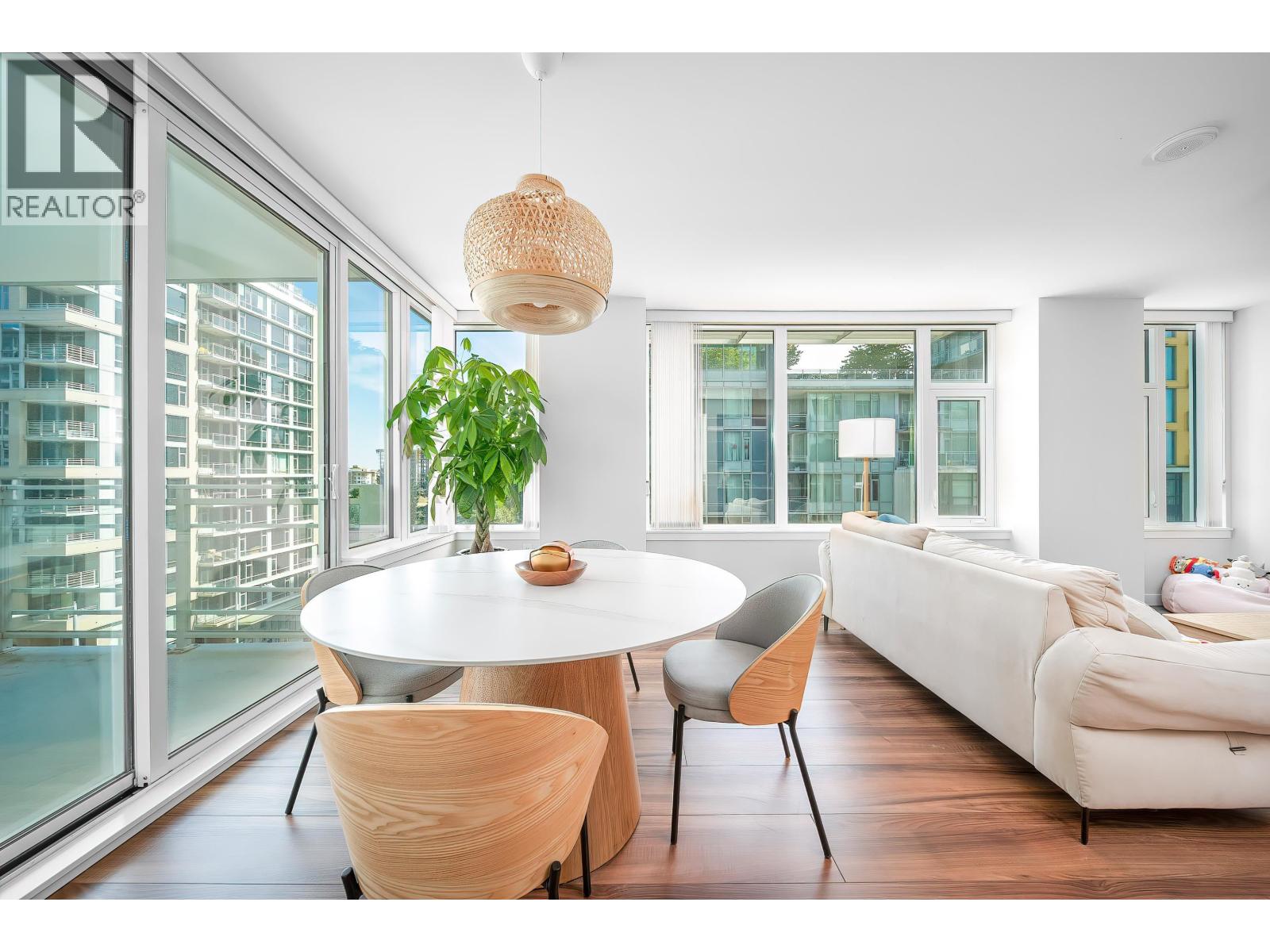 809 8699 Hazelbridge Way, Richmond, British Columbia  V6X 0T4 - Photo 11 - R3084713