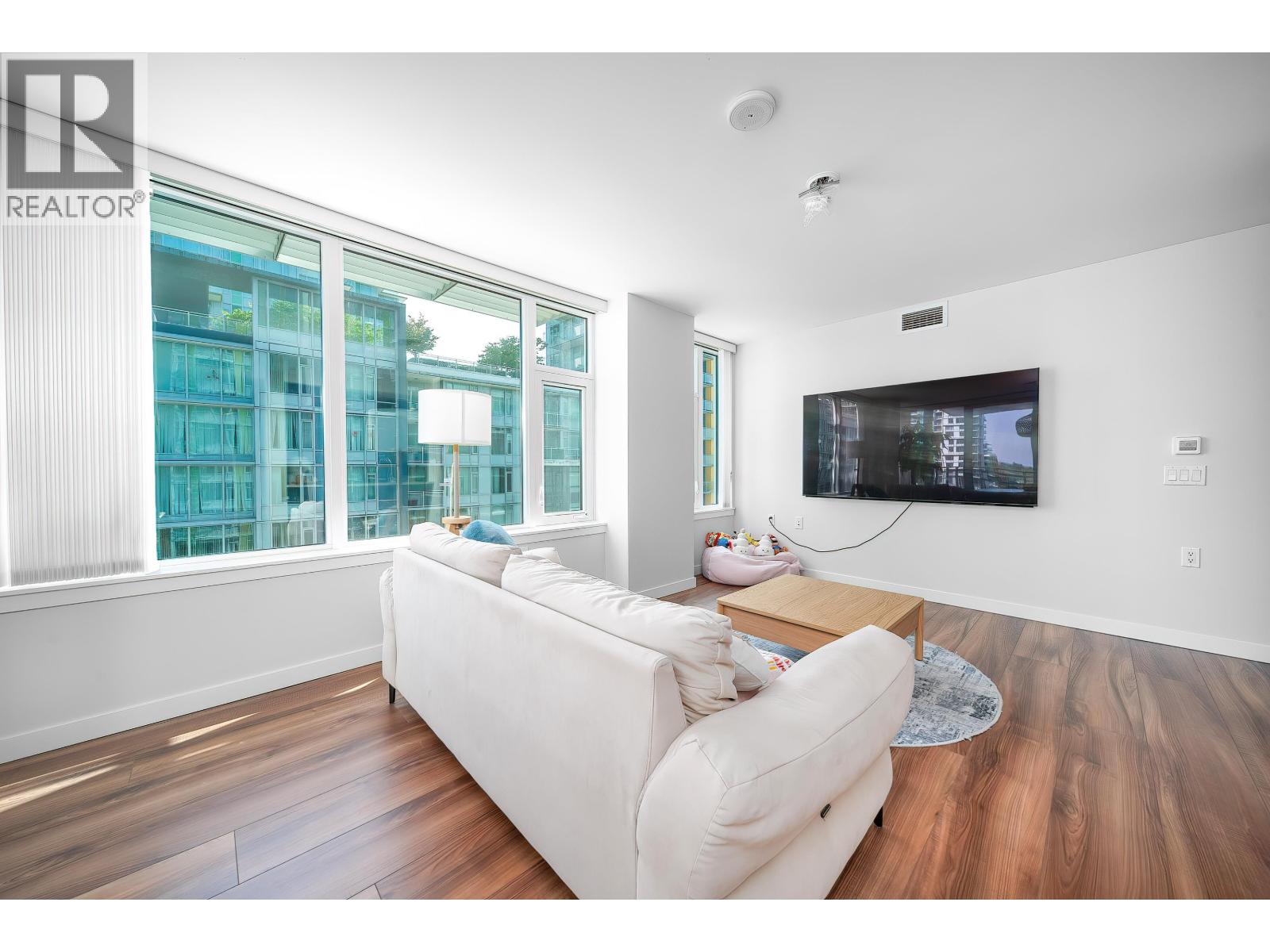 809 8699 Hazelbridge Way, Richmond, British Columbia  V6X 0T4 - Photo 9 - R3084713