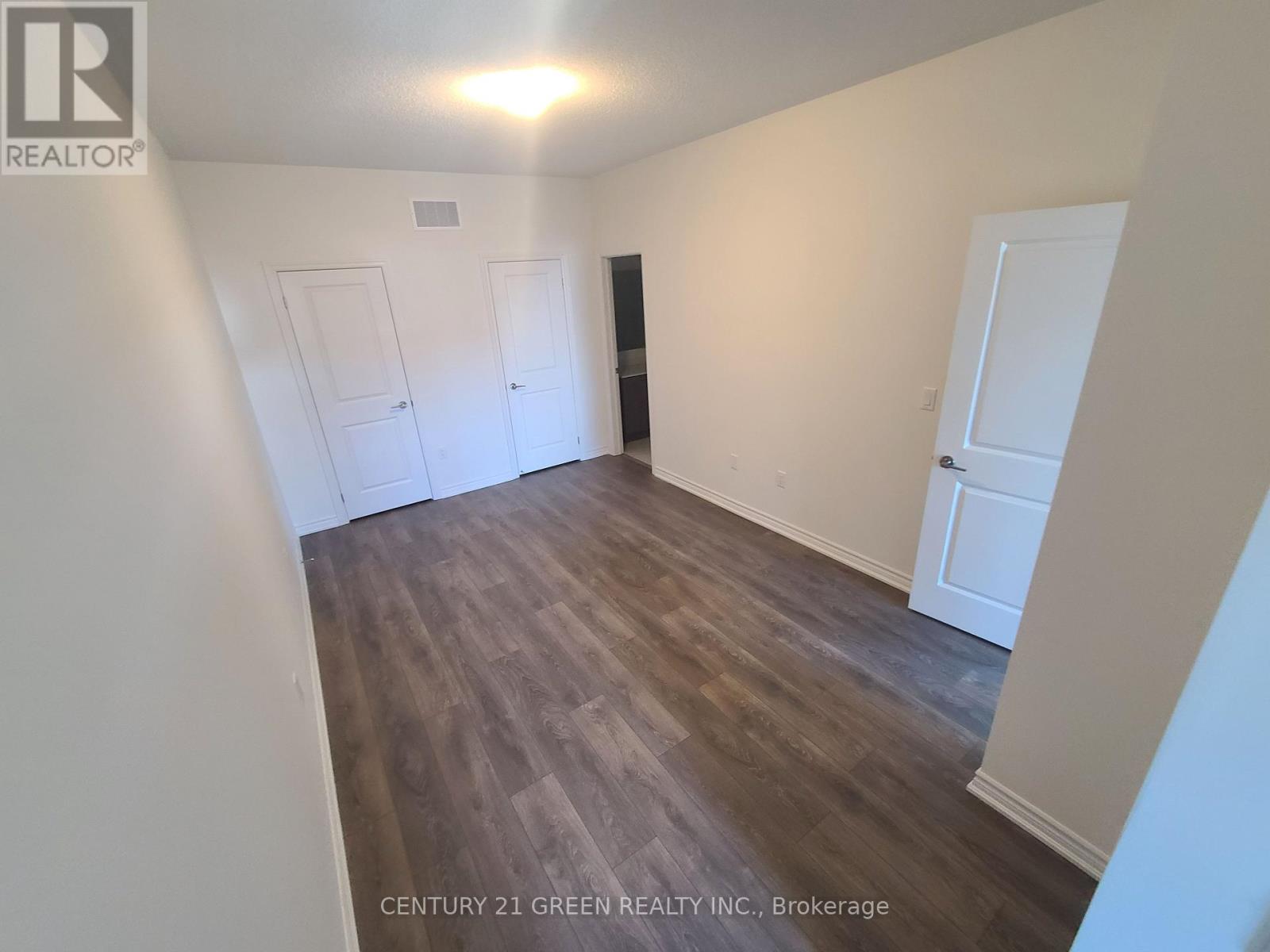 382 Twinflower Place, Milton, Ontario  L9E 1T3 - Photo 9 - W12701004