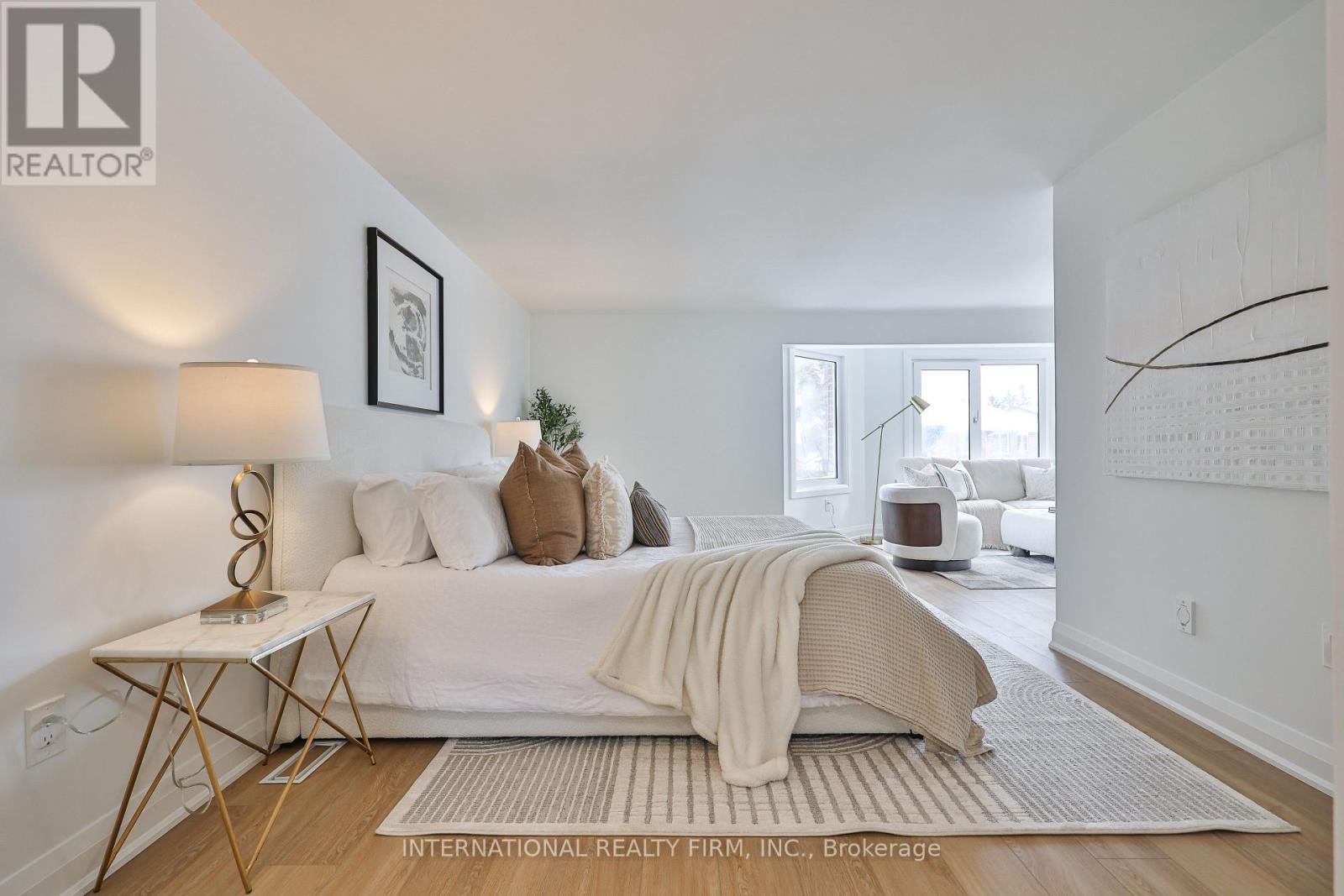 3286 Thorncrest Drive, Mississauga, Ontario  L5L 4K6 - Photo 29 - W12740894