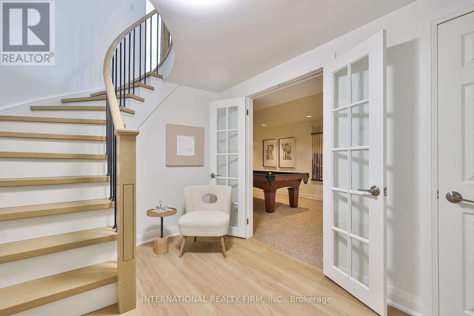 3286 Thorncrest Drive, Mississauga, Ontario  L5L 4K6 - Photo 39 - W12740894