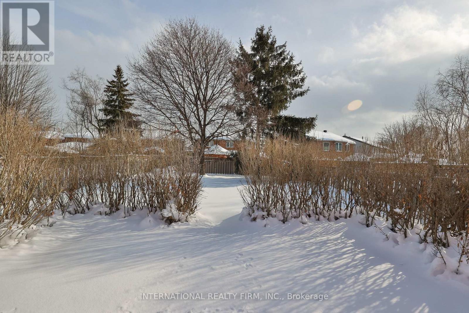 3286 Thorncrest Drive, Mississauga, Ontario  L5L 4K6 - Photo 49 - W12740894