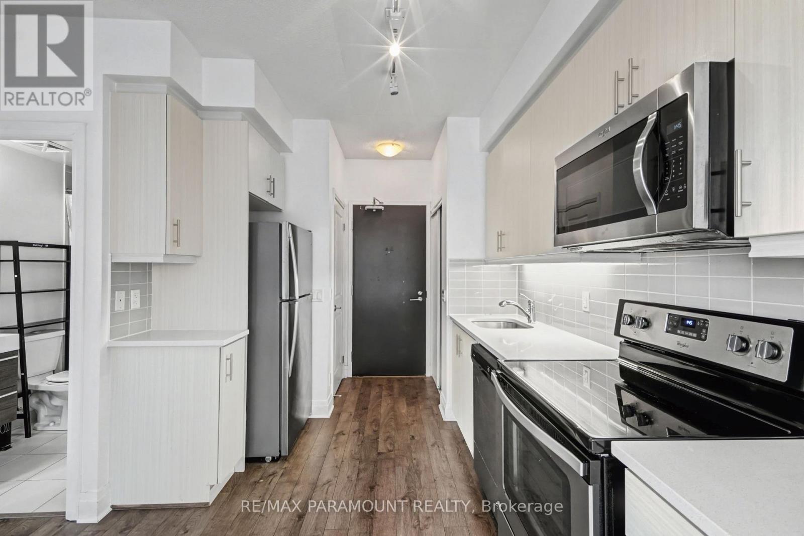 302 - 17 Zorra Street, Toronto, Ontario  M8Z 0C8 - Photo 11 - W12740914