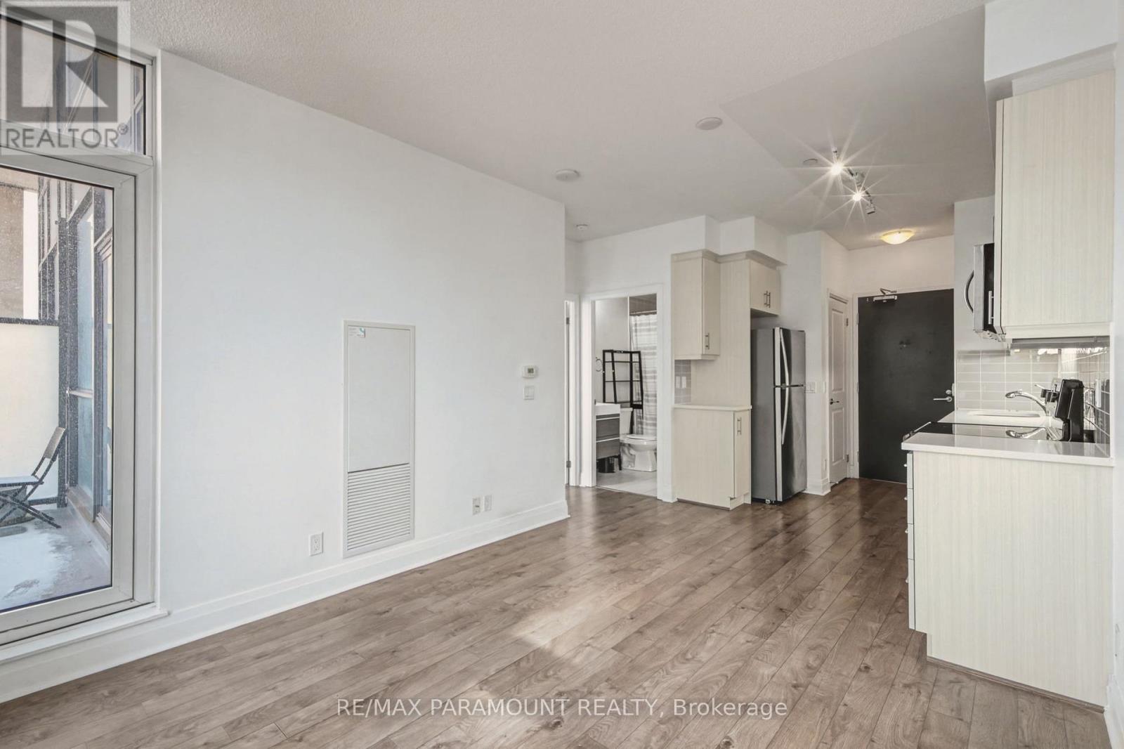 302 - 17 Zorra Street, Toronto, Ontario  M8Z 0C8 - Photo 14 - W12740914