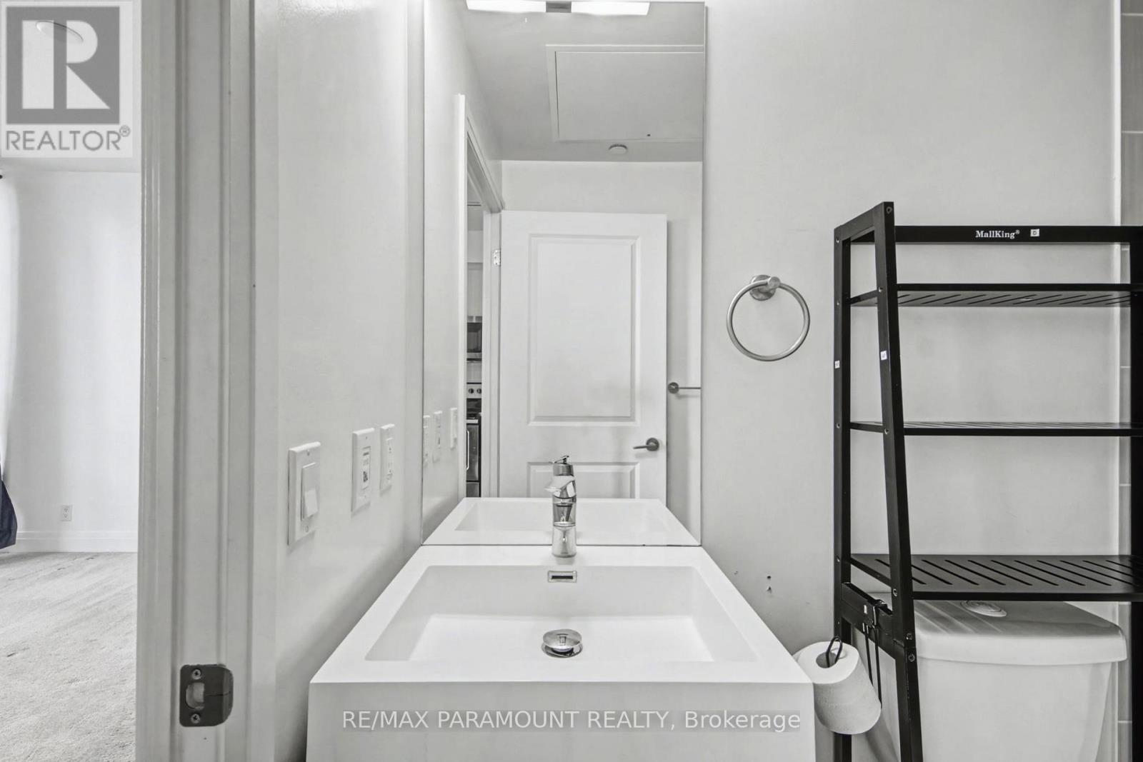 302 - 17 Zorra Street, Toronto, Ontario  M8Z 0C8 - Photo 16 - W12740914