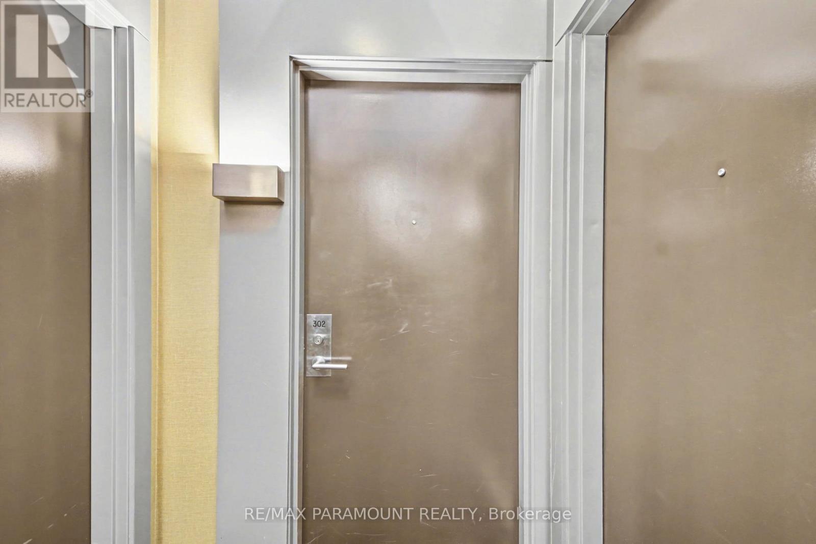 302 - 17 Zorra Street, Toronto, Ontario  M8Z 0C8 - Photo 5 - W12740914