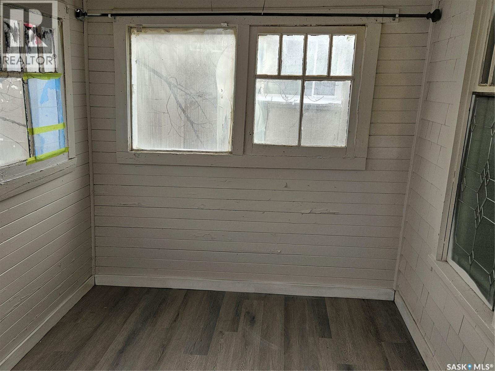 1215 Rae Street, Regina, Saskatchewan  S4T 2C2 - Photo 12 - SK027614