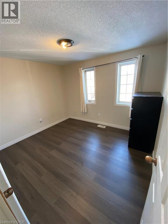 657 Grange Crescent, Waterloo, Ontario  N2T 2L9 - Photo 14 - 40800965