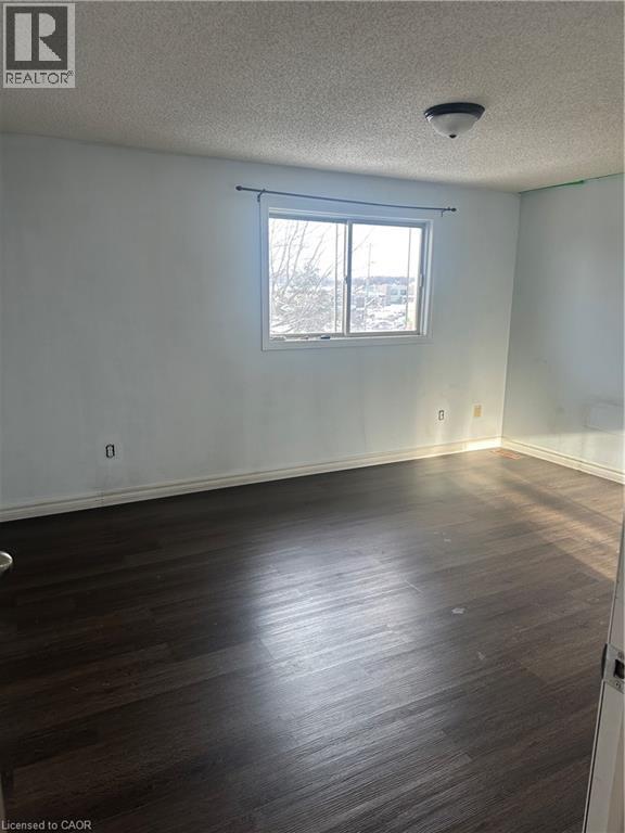 657 Grange Crescent, Waterloo, Ontario  N2T 2L9 - Photo 12 - 40800965