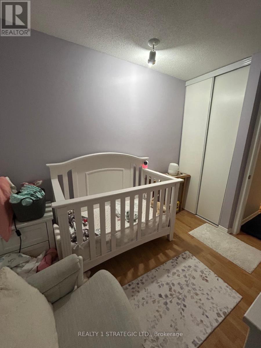 27 - 1600 Mickleborough Drive, London North, Ontario  N6G 5R9 - Photo 7 - X12740932