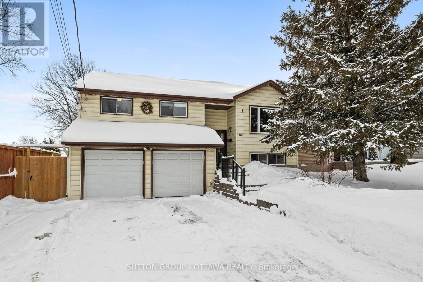 100 ARTHUR STREET, Carleton Place, Ontario