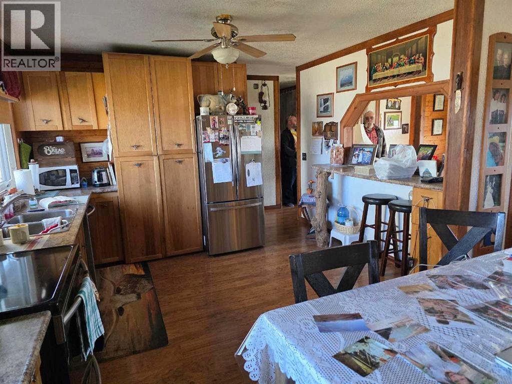 275083 Twp Rd 41, Hill Spring, Alberta  T0K 1E0 - Photo 9 - A2267528