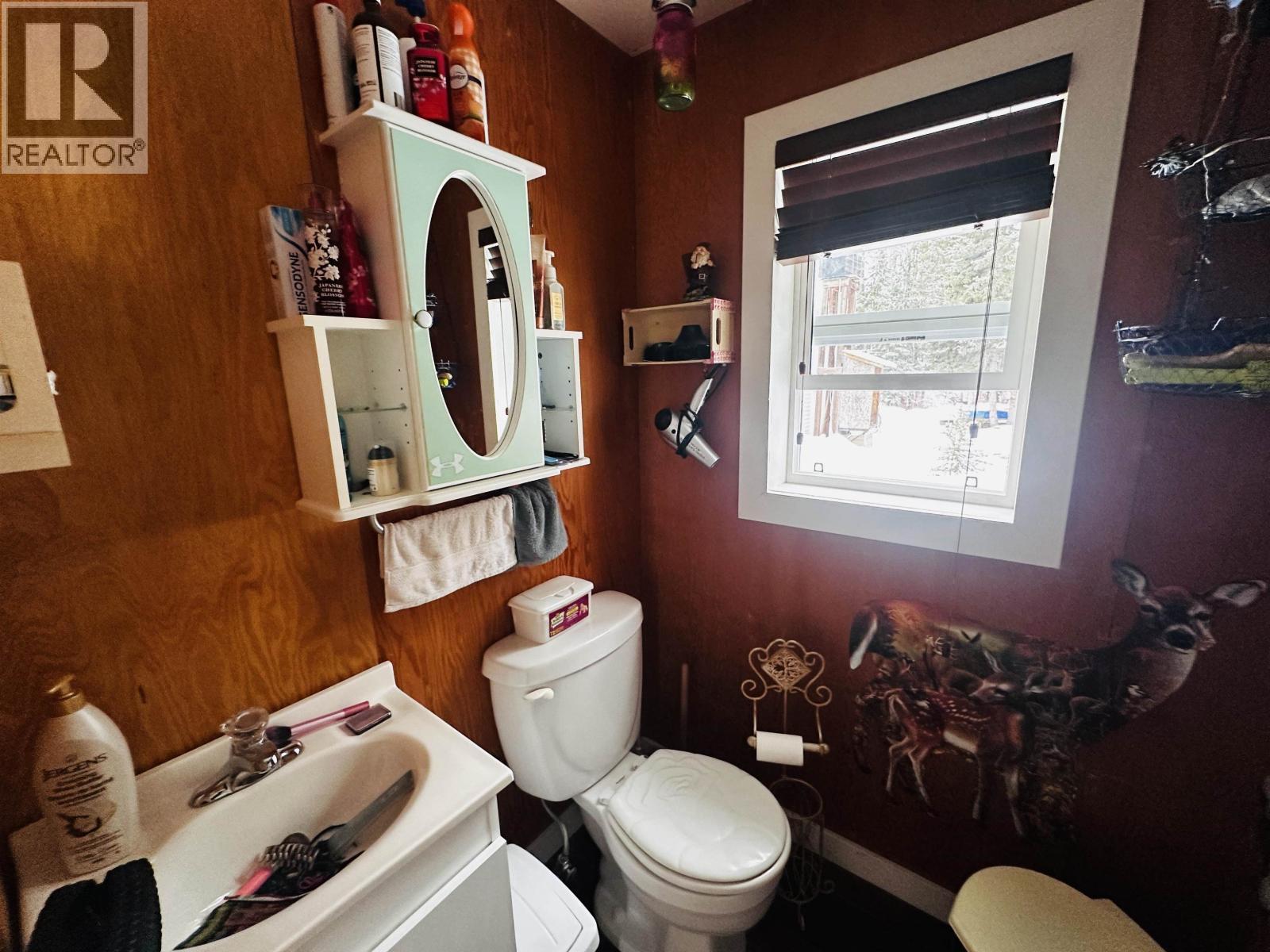 39722 Babine Lake Road, Burns Lake, British Columbia  V0J 1E0 - Photo 40 - R3084773