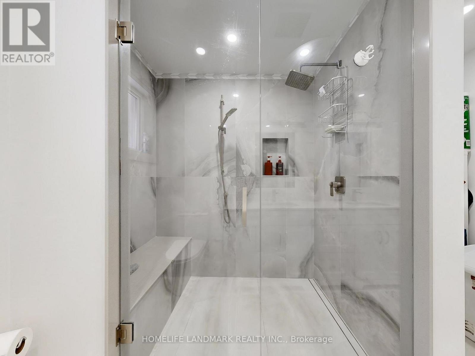 50 Bruce Farm Drive, Toronto, Ontario  M2H 1G5 - Photo 18 - C12740926