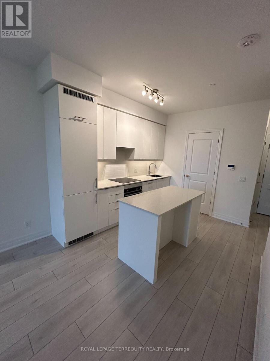 307 - 30 Elm Drive W, Mississauga, Ontario  L5B 0N6 - Photo 11 - W12740928