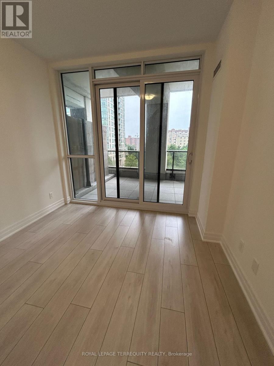 307 - 30 Elm Drive W, Mississauga, Ontario  L5B 0N6 - Photo 25 - W12740928