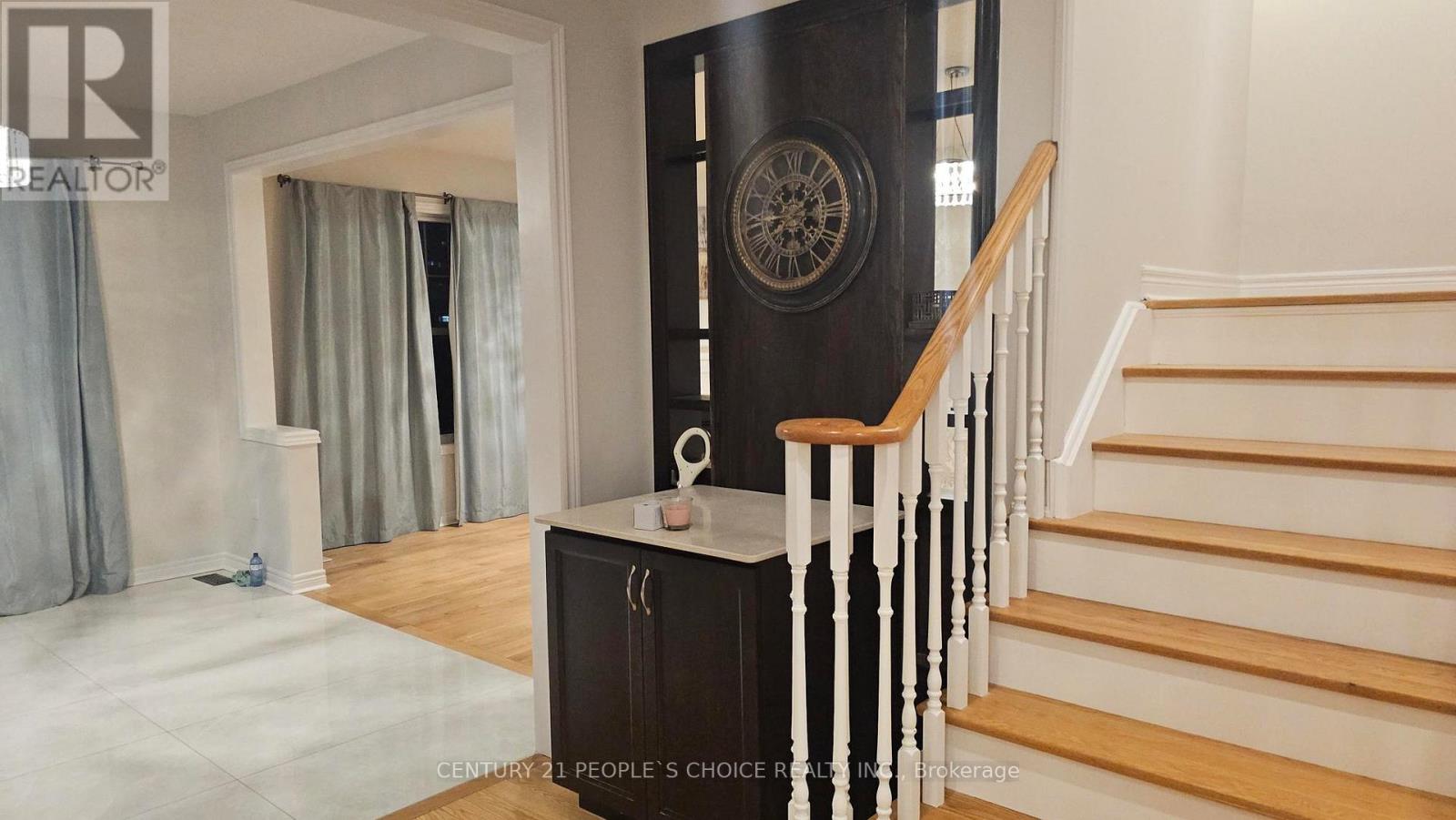 24 Yardmaster Drive, Brampton, Ontario  L7A 3Z8 - Photo 12 - W12740950