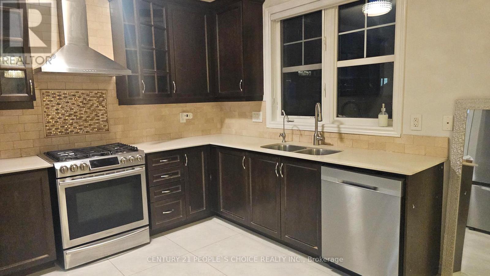 24 Yardmaster Drive, Brampton, Ontario  L7A 3Z8 - Photo 14 - W12740950