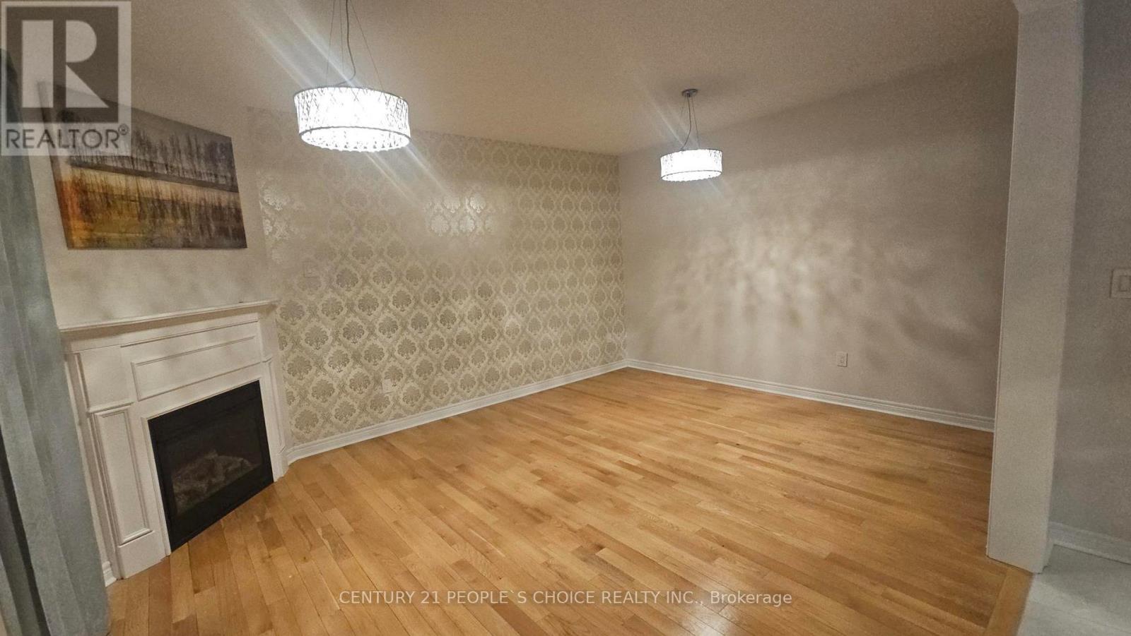 24 Yardmaster Drive, Brampton, Ontario  L7A 3Z8 - Photo 4 - W12740950