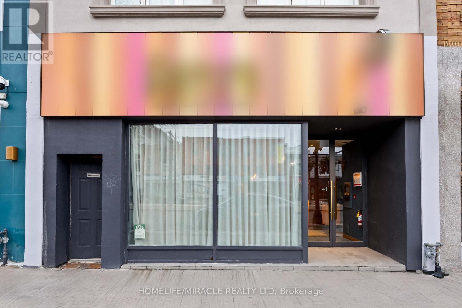 1224 St Clair Avenue, Toronto, Ontario  M6E 1B4 - Photo 1 - W12740992