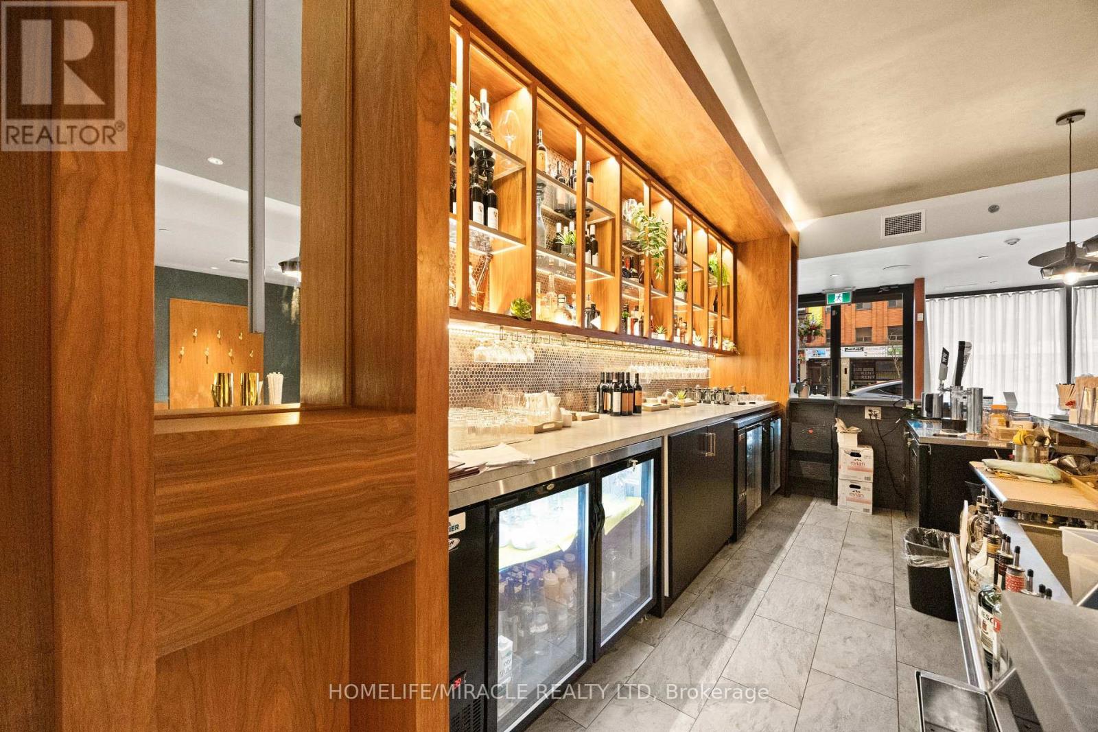 1224 St Clair Avenue, Toronto, Ontario  M6E 1B4 - Photo 10 - W12740992