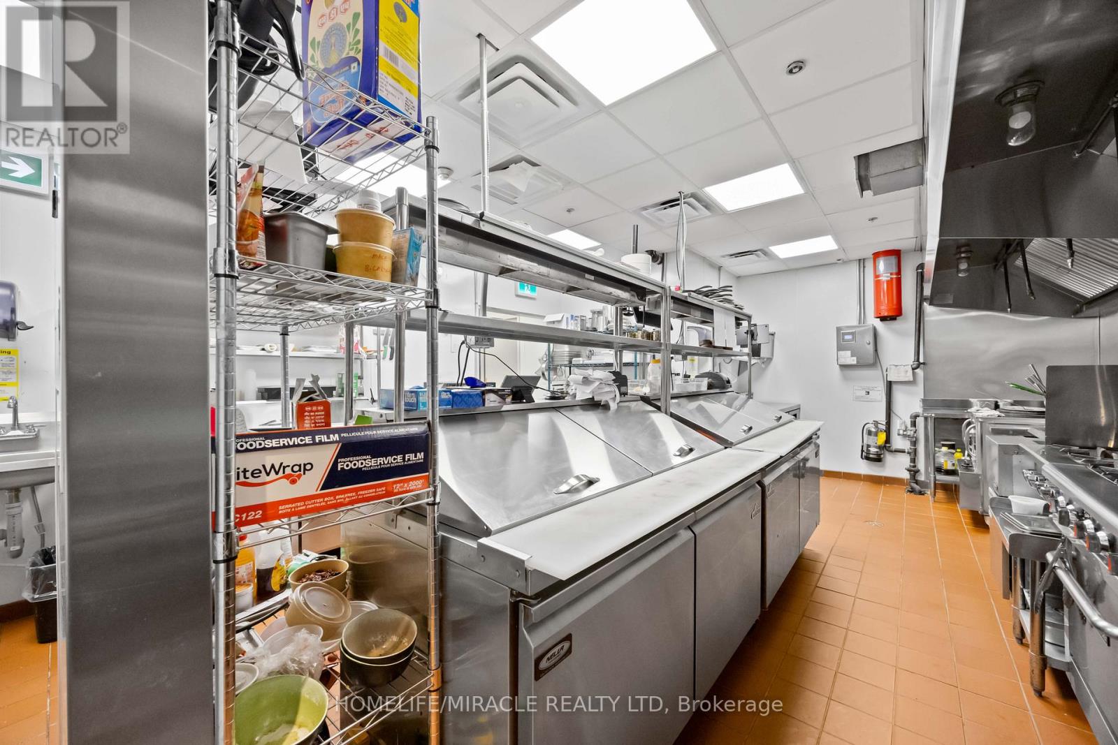 1224 St Clair Avenue, Toronto, Ontario  M6E 1B4 - Photo 27 - W12740992