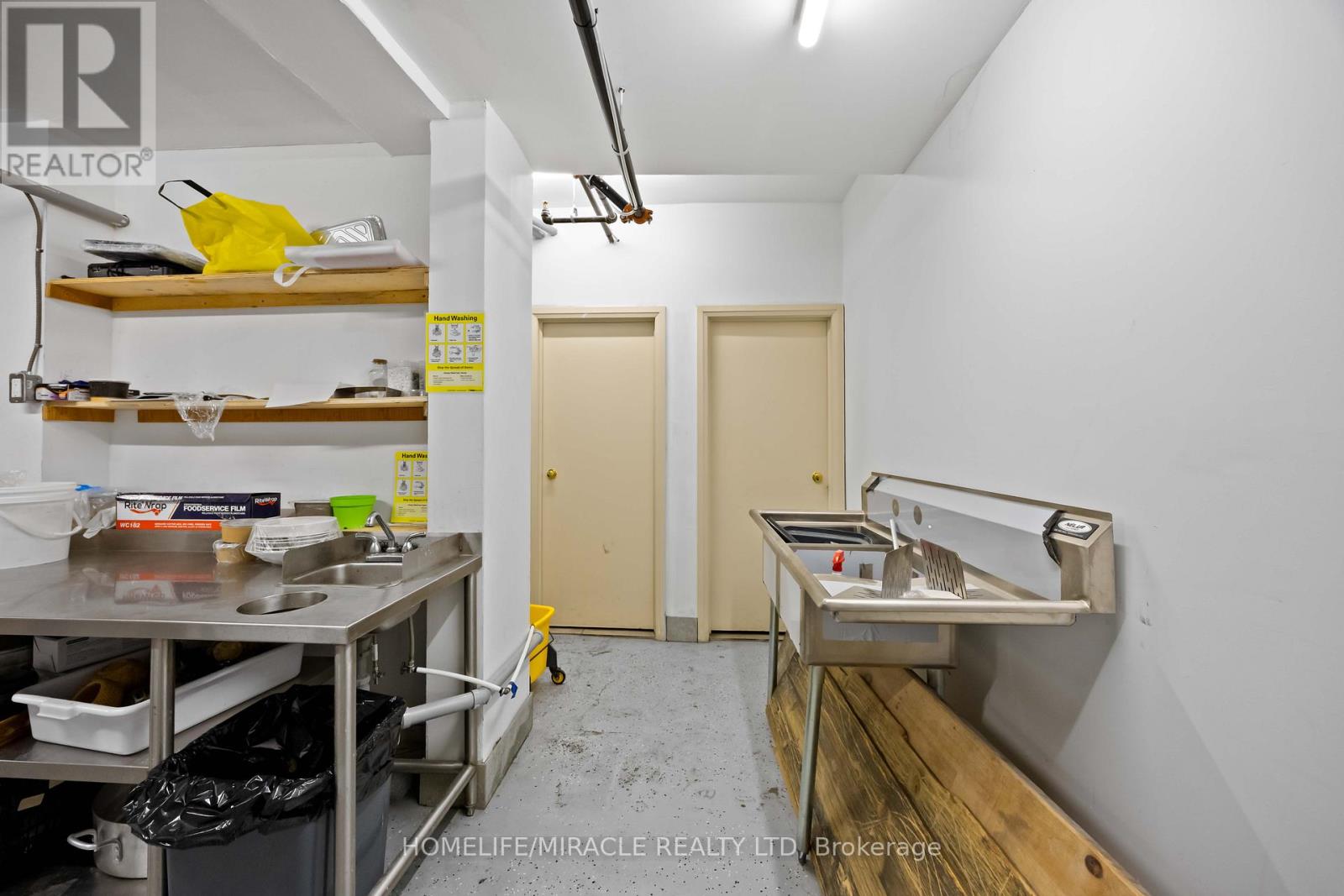 1224 St Clair Avenue, Toronto, Ontario  M6E 1B4 - Photo 42 - W12740992