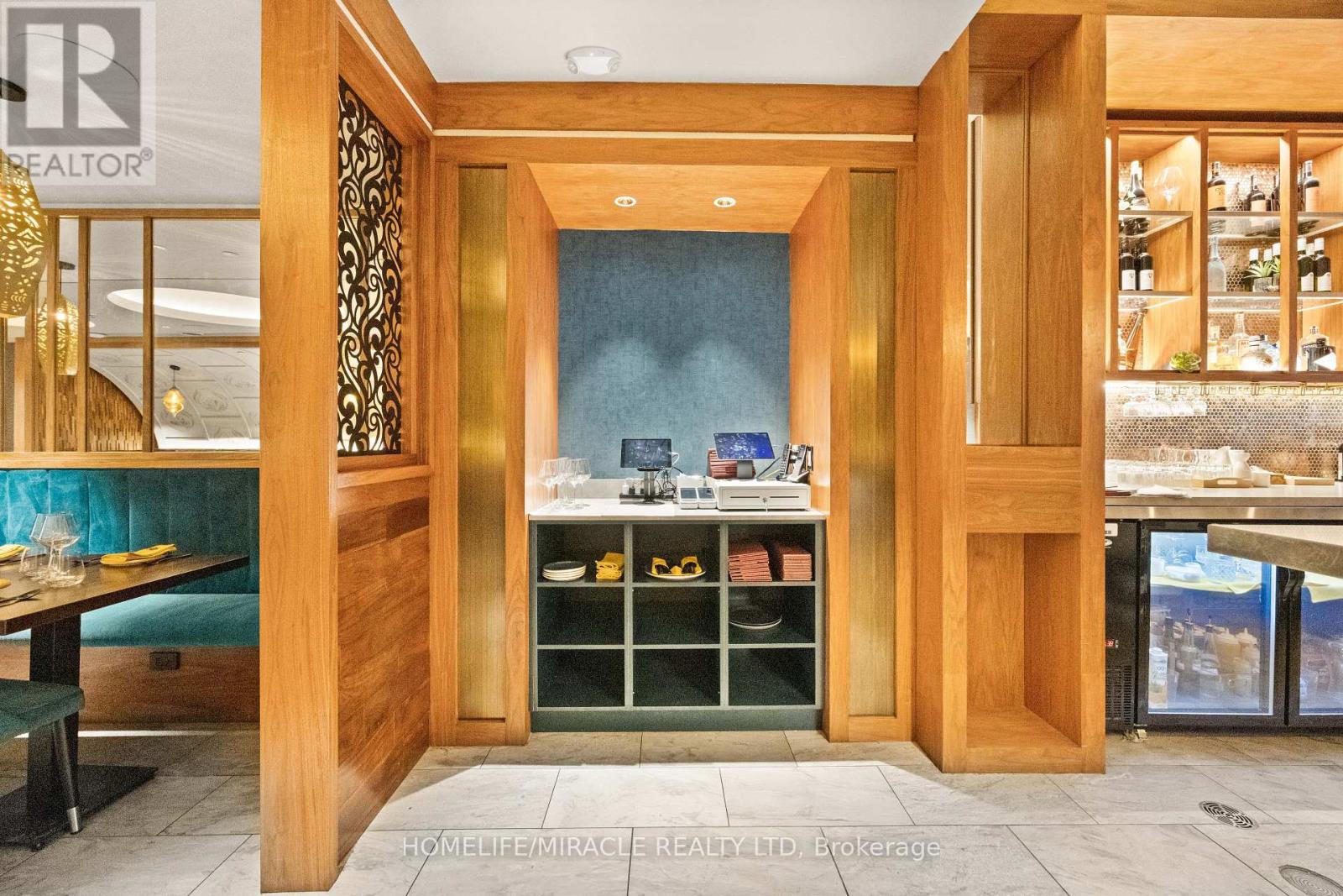 1224 St Clair Avenue, Toronto, Ontario  M6E 1B4 - Photo 9 - W12740992