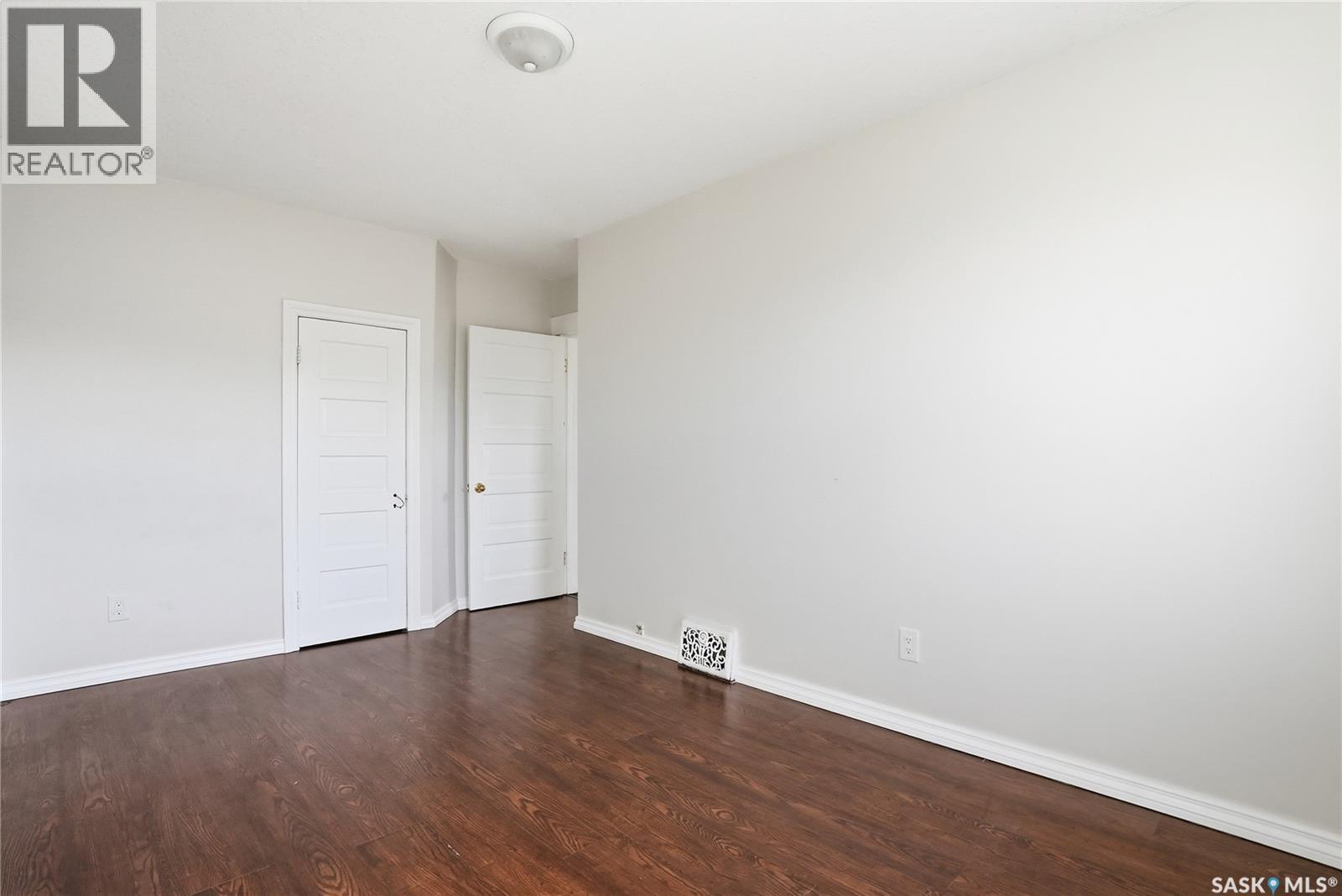 320 D Avenue S, Saskatoon, Saskatchewan  S7M 1R1 - Photo 20 - SK027645