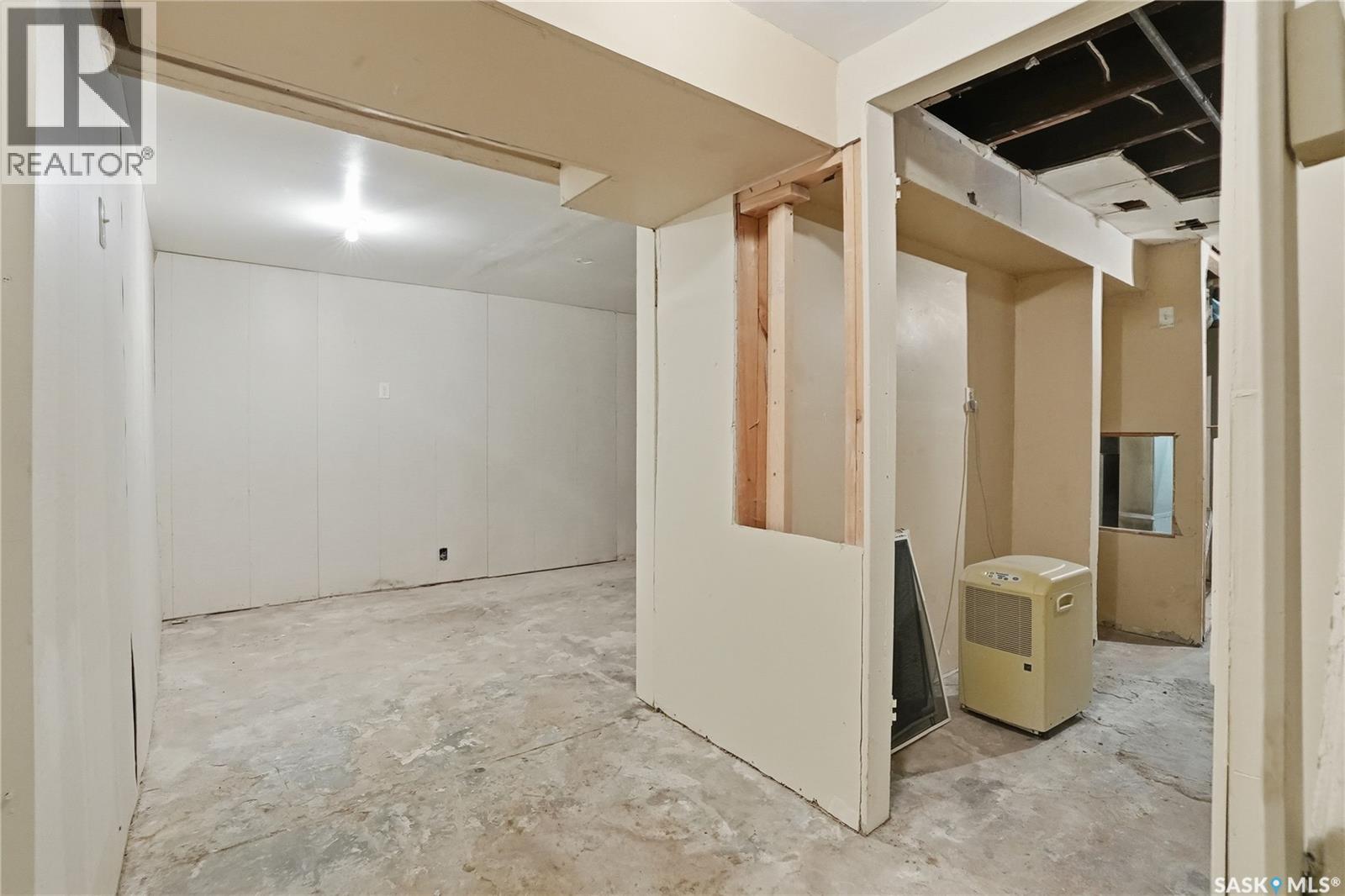 320 D Avenue S, Saskatoon, Saskatchewan  S7M 1R1 - Photo 31 - SK027645