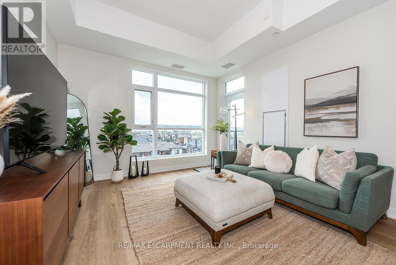 606 - 600 North Service Road, Hamilton, Ontario  L8E 0L2 - Photo 13 - X12740984