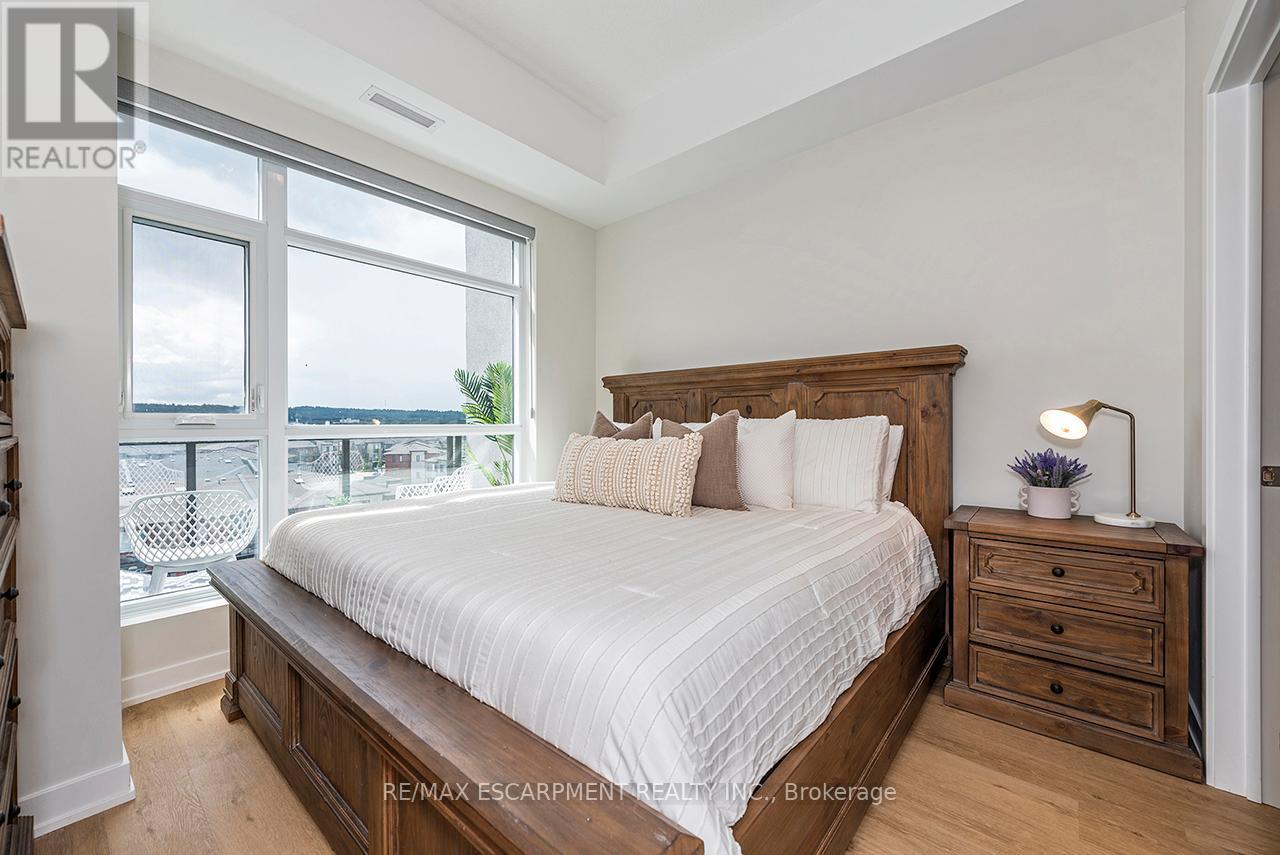 606 - 600 North Service Road, Hamilton, Ontario  L8E 0L2 - Photo 22 - X12740984