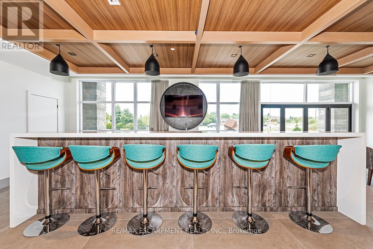 606 - 600 North Service Road, Hamilton, Ontario  L8E 0L2 - Photo 40 - X12740984