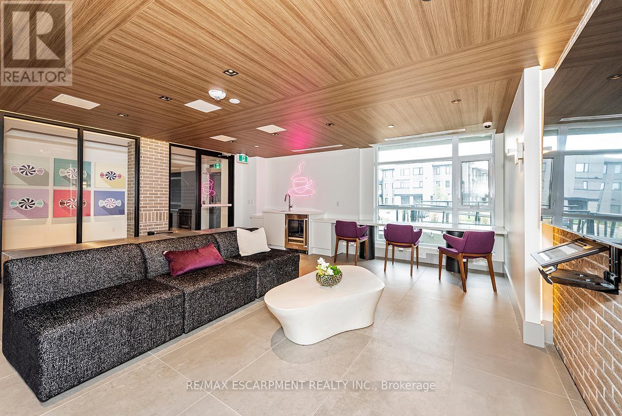 606 - 600 North Service Road, Hamilton, Ontario  L8E 0L2 - Photo 45 - X12740984