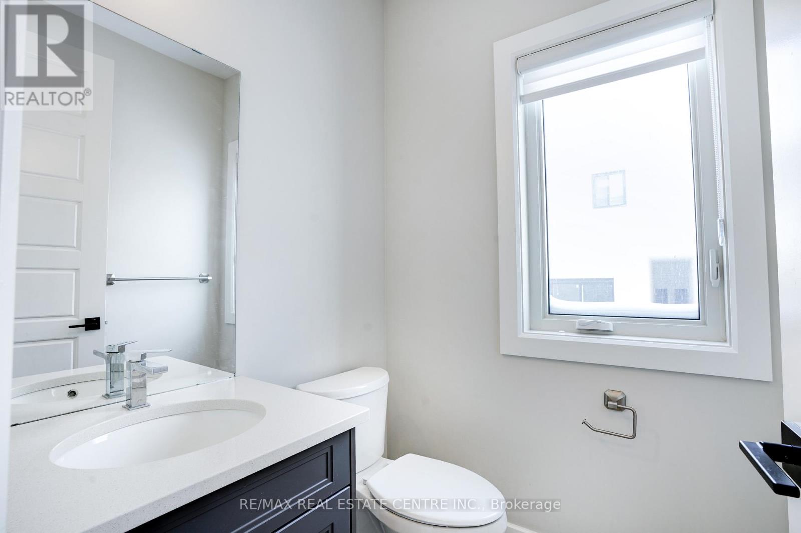 Upper - 3328 Oriole Drive, London South, Ontario  N6M 0K1 - Photo 14 - X12713640