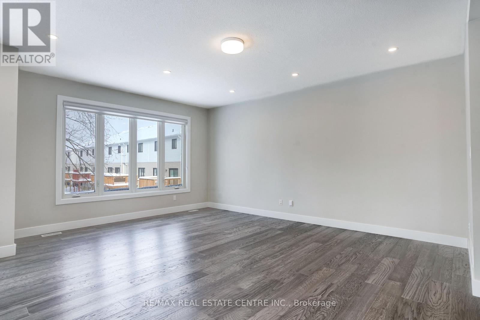 3328 Oriole Drive, London South, Ontario  N6M 0K1 - Photo 6 - X12734776