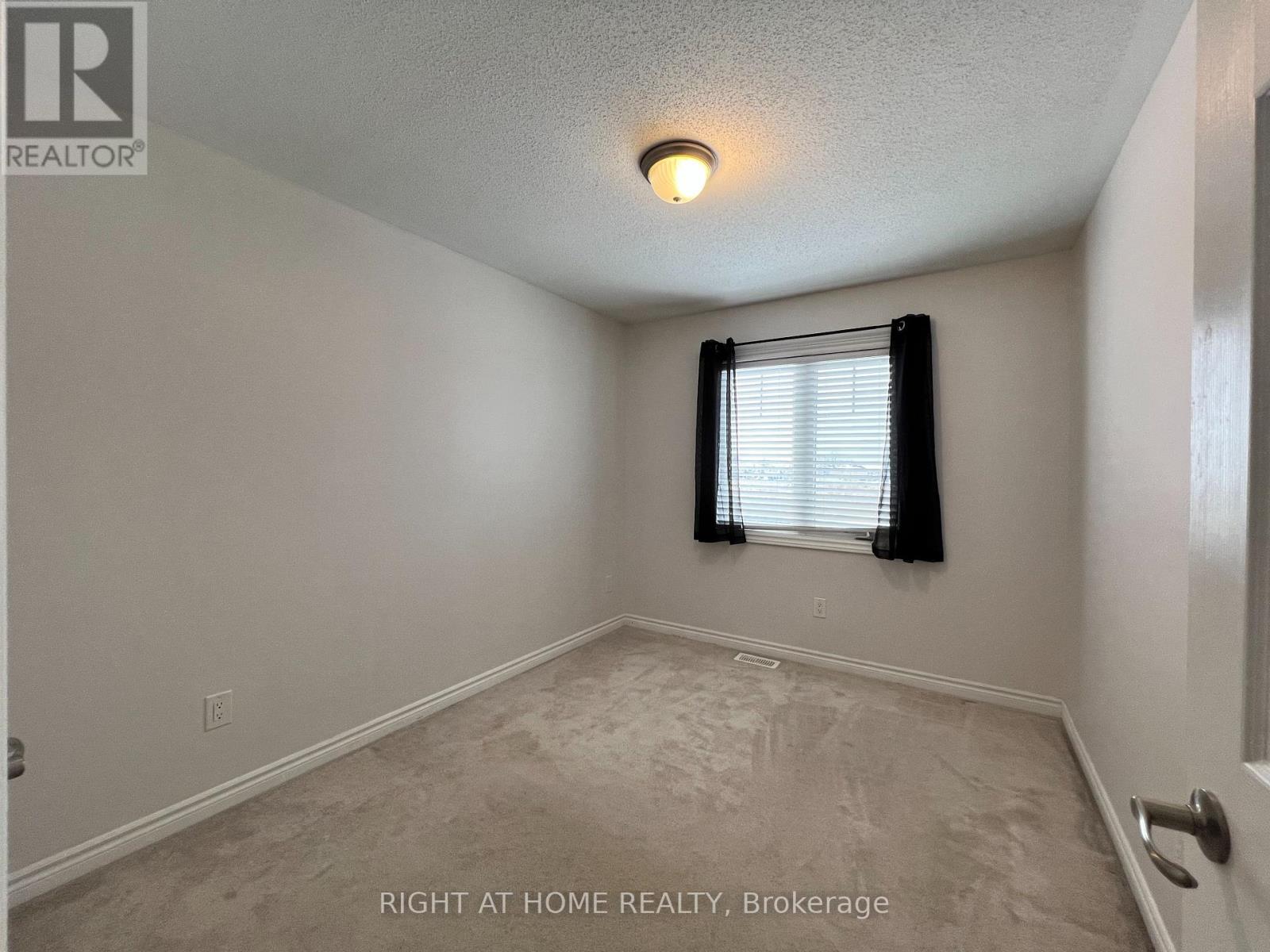 529 Honeylocust Avenue, Ottawa, Ontario  K2V 0K9 - Photo 19 - X12481371