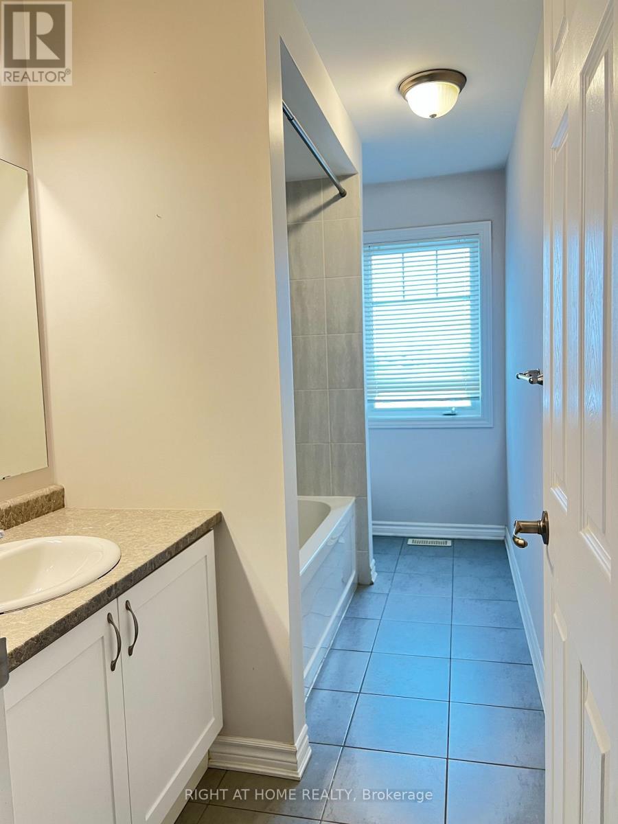 529 Honeylocust Avenue, Ottawa, Ontario  K2V 0K9 - Photo 20 - X12481371