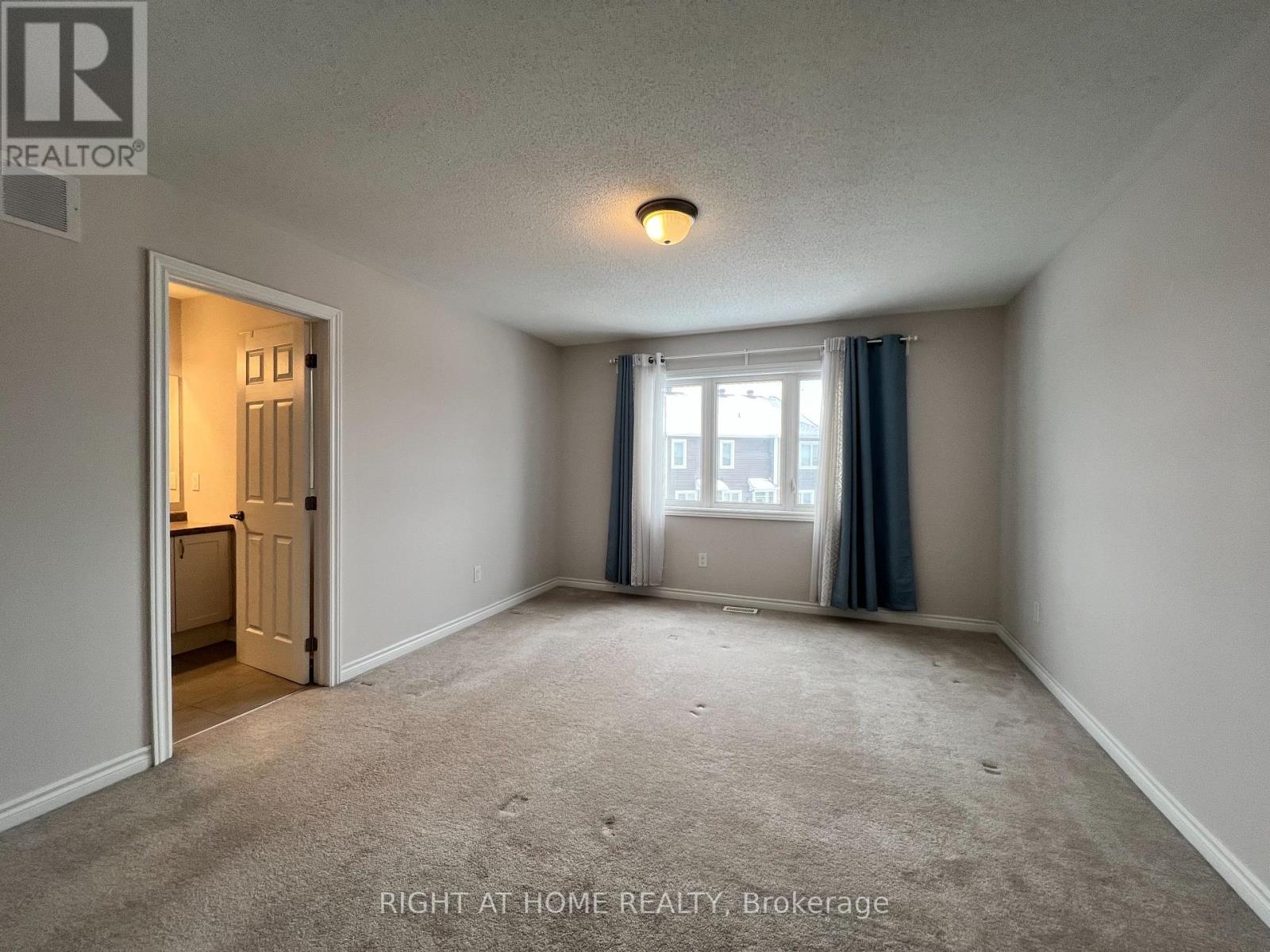 529 Honeylocust Avenue, Ottawa, Ontario  K2V 0K9 - Photo 15 - X12481371