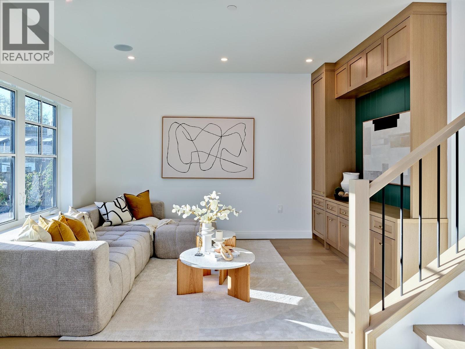 2542 Grant Street, Vancouver, British Columbia V5K 3G7 - Photo 7 - R3084789