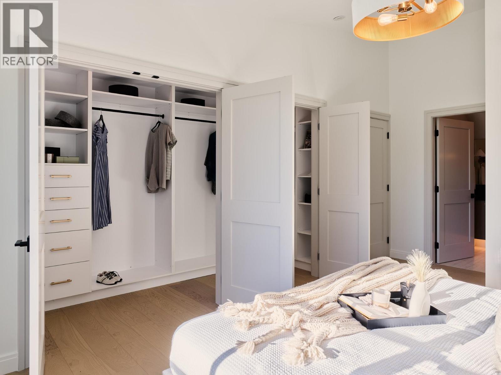 2542 Grant Street, Vancouver, British Columbia V5K 3G7 - Photo 9 - R3084789