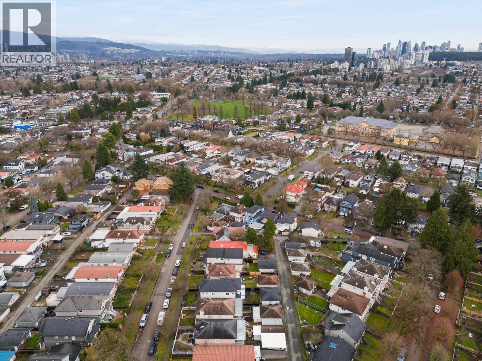 2496 Brock Street, Vancouver, British Columbia  V5R 2R4 - Photo 24 - R3084795