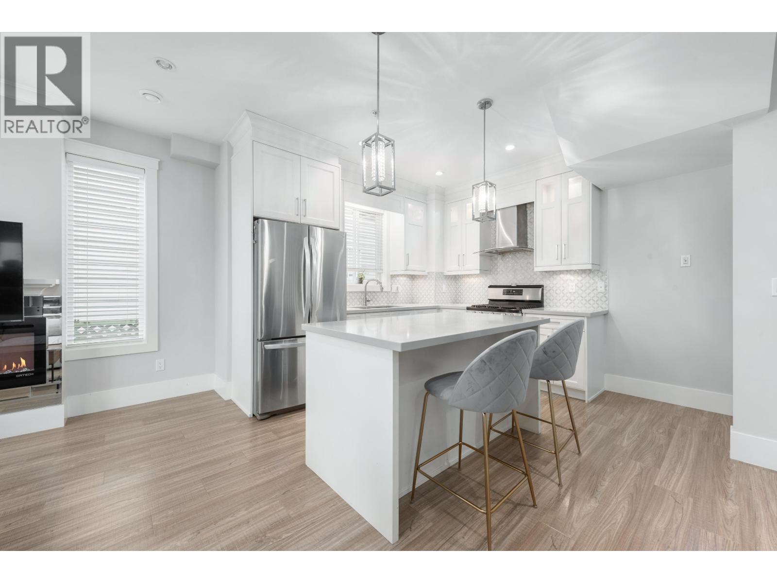 2496 Brock Street, Vancouver, British Columbia  V5R 2R4 - Photo 7 - R3084795