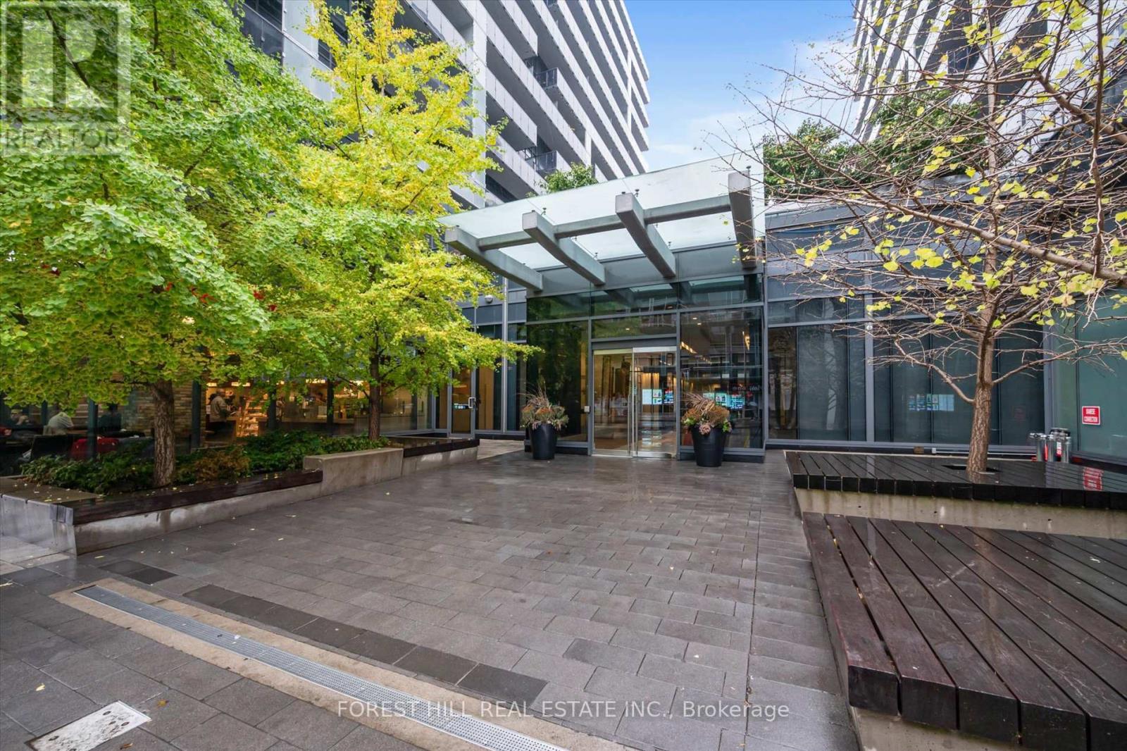 202 - 1030 KING STREET W Toronto (Niagara), ON M6K 0B4