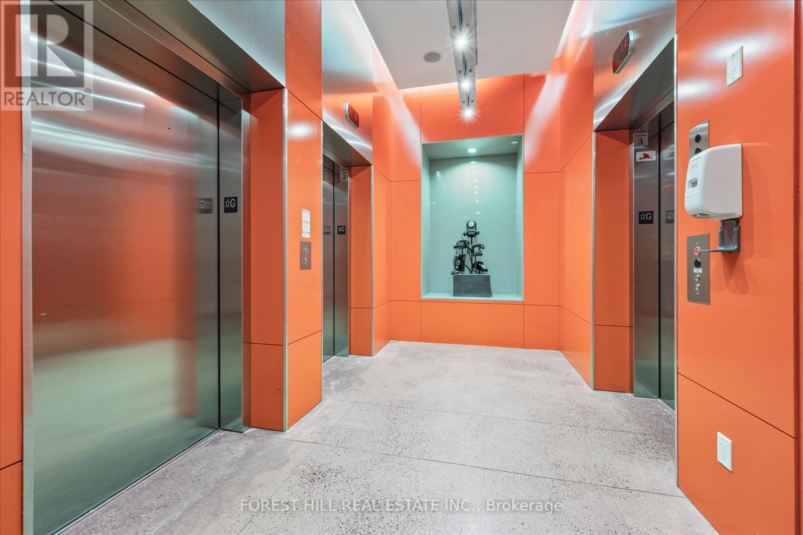 202 - 1030 KING STREET W Toronto (Niagara), ON M6K 0B4