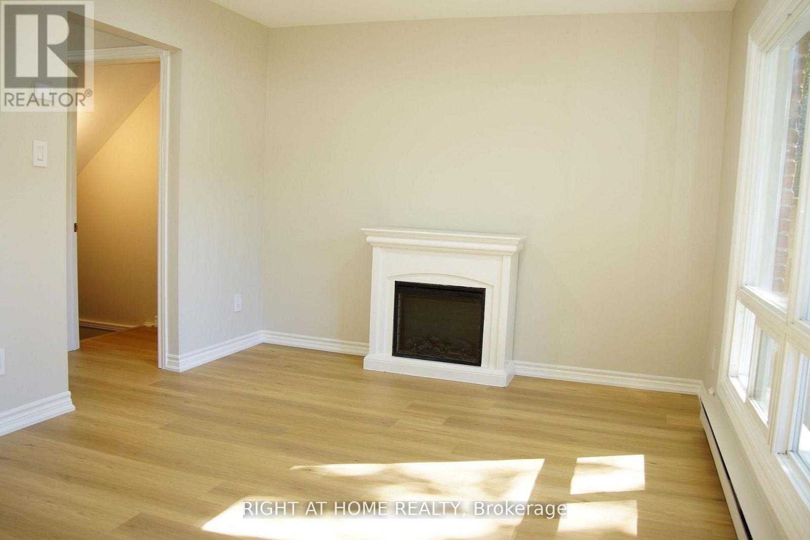 132 - 18 Elsa Vine Way, Toronto, Ontario  M2J 4H9 - Photo 5 - C12741014